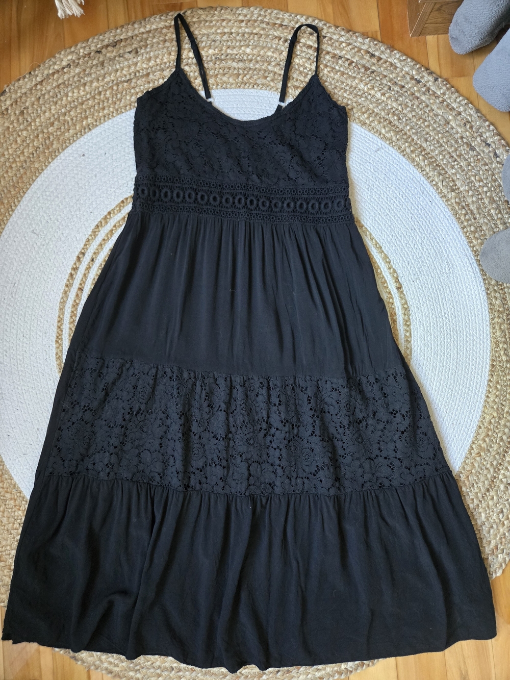 Black Lace-Detail Spaghetti Strap Midi Tiered Dress Chic Casual Whimsigoth M